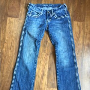 Cowgirl tuff jeans w:25 L:35